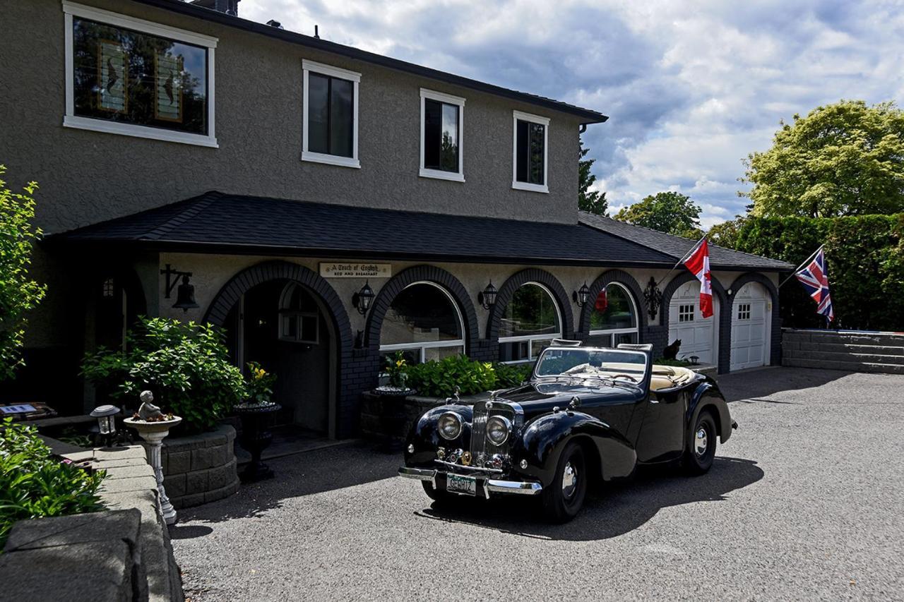 A Touch Of English B&B Kelowna Ngoại thất bức ảnh